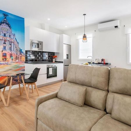 1 Bedroom 1 Bathroom Furnished - Salamanca - Modern - Mintystay Мадрид Екстериор снимка